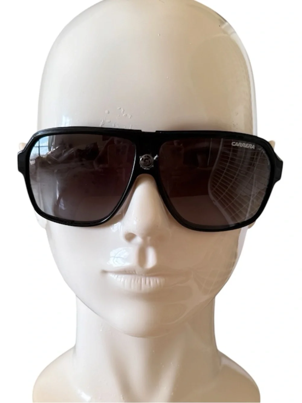 Carrera Black 33 S Sunglasses Gradient Gray Lenses Men’s
